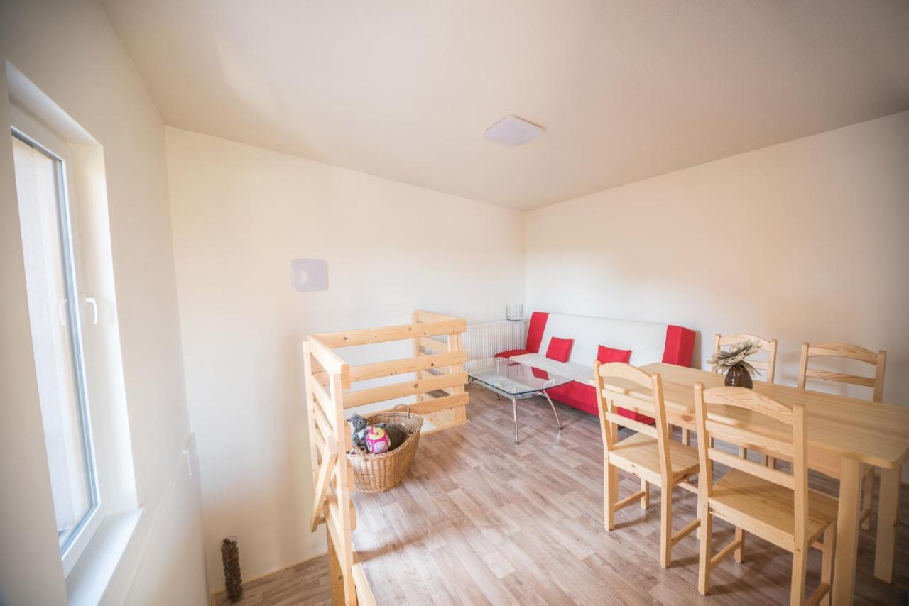 Apartman Emka Липтовски-Микулаш Экстерьер фото